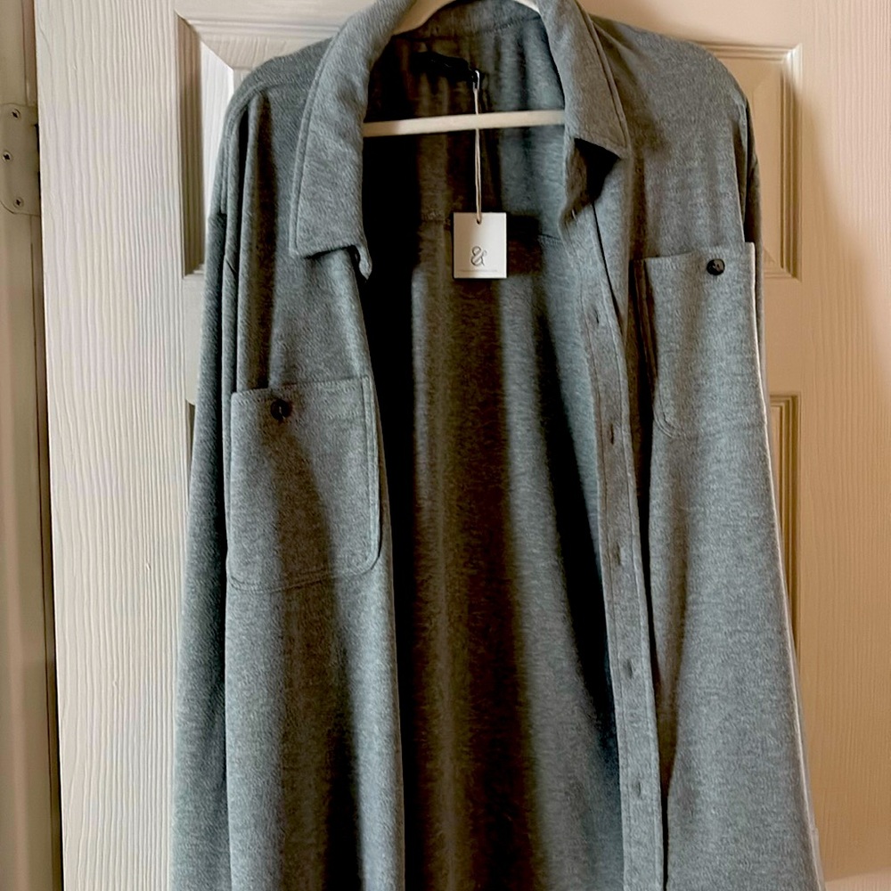 Brand new, never worn. Bought for my husband and can’t return it.